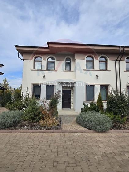 DE INCHIRIAT Casă / Vilă în Otopeni - 2