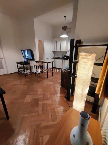 Universitate, Calea Victoriei, Cismigiu garsoniera 40mp cu centrala proprie - 4