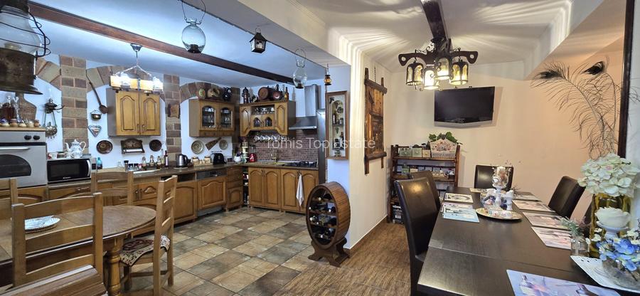 Pensiune 17 camere în Eforie Nord – afacere de familie, gata de exploatare - 13