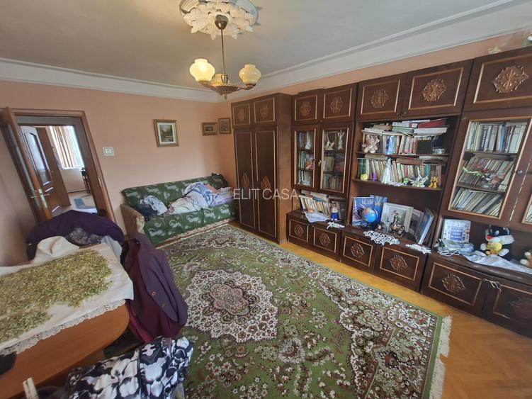 Apartament cu 3 camere decomandat, etaj 6/10, zona Alexandru cel Bun - 3