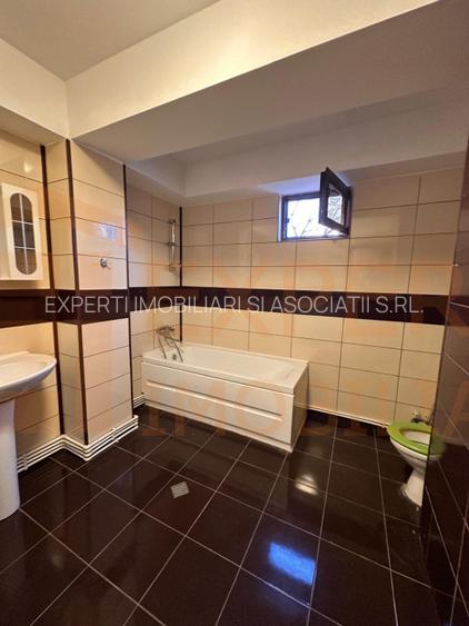 Apartament 2 camere de vanzare, situat in zona Casa de Cultura - 17
