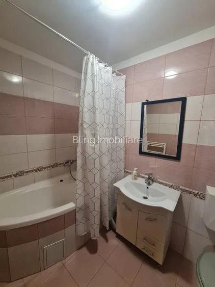 Apartament cu 3 camere, 64 mp, parcare, zona Terra - 8