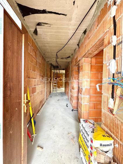 Ocazie Duplex 3 camere - pozitie excelenta în Sânmihaiu Român - 9