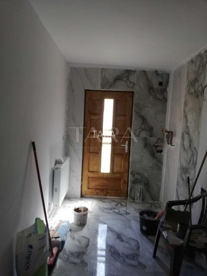 Apartament cu 3 camere vând an floresti - 2