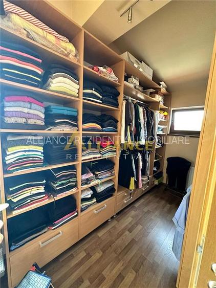 SUDULUI] Casa individuala cu 4 camere | 3 bai - Teren 160 mp - - 20