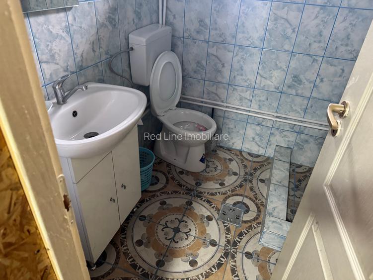 Casă cu anexe de vânzare în Sat Roșiori, Comuna Vânători, jud. Mehedinți - 6