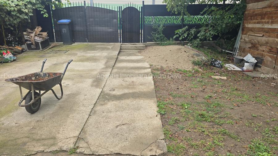 Vand sau schimb casa in Deva, zona Garii, P+M, suprafata 120 mp - 2