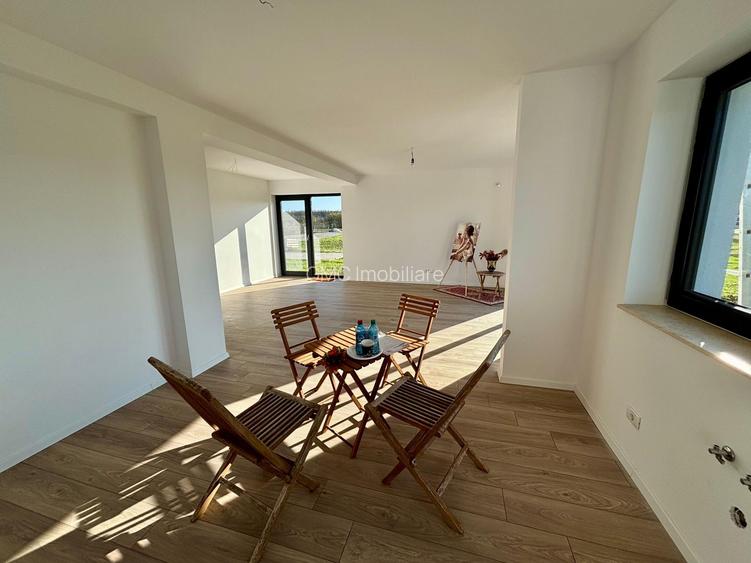 Vila pentru cei care vor spațiu, natură și acces rapid către București - 10