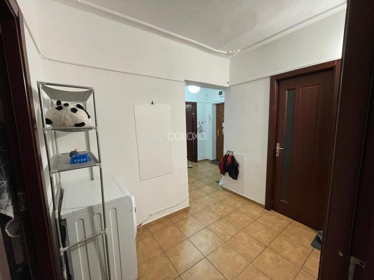 Apartament 3 camere - 80 Mp - Nicolina - Prima statie - 9
