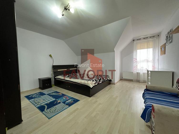 Casa individuala | Parter + Etaj + Pod | Asfalt | Comision 0 | - 12