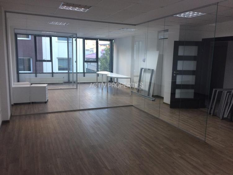 Vanzare cladire de birouri, constructie 2014, D+ P+5+6 retras Dorobanti Beller - 11