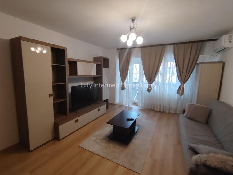 STUDIO la 3 minute de Metrou Mihai Bravu, etaj 1, mobilata. 400 eur - 3