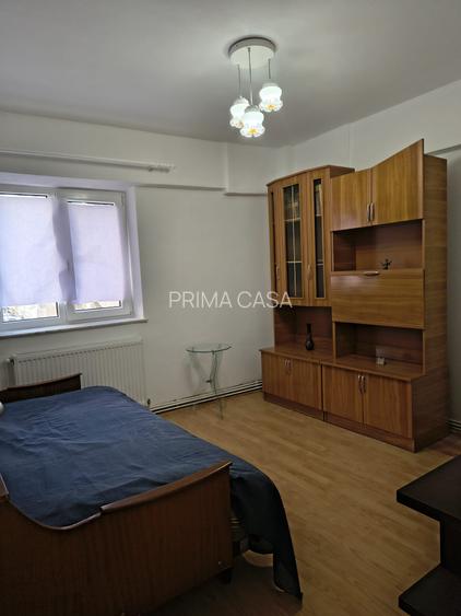 Apartament cu 3 camere de inchiriat zona Micro 3 Iazul Morilor etaj 1 renovaT - 13