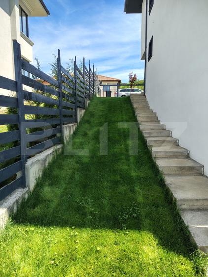 Casă individuală finisată 5 camere, 166 mp utili, cu panoramă deosebită, Dezmir