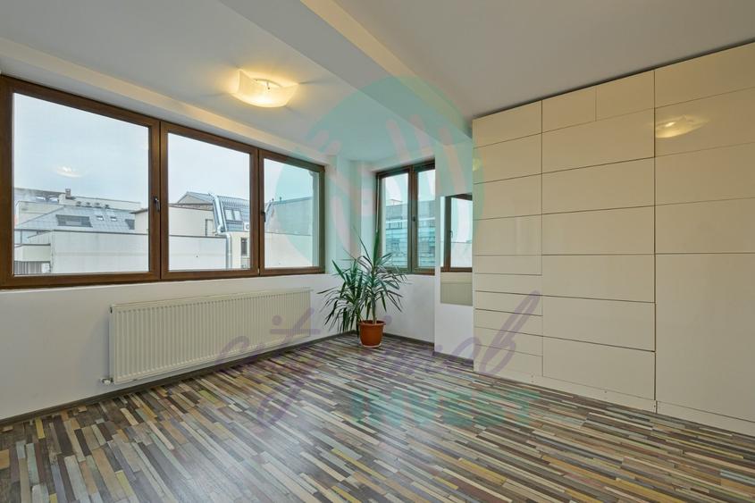 Penthouse cu 3 camere, Floreasca