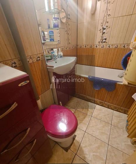 Garsoniera 1statie STB de metrou Aparatorii Patriei -Turnu Magurele - 4