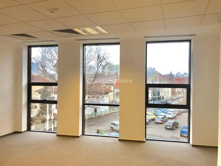 UNIRII // BUSINESS CENTER // SPATIU 50 MP - 12