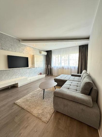 UNIVERSITATE, 2 camere, etaj 7, vedere spate, 50 mp, centrala proprie - 28