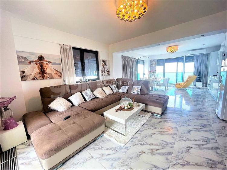 Penthouse cu vedere spectaculoasa spre mare si lac - 6