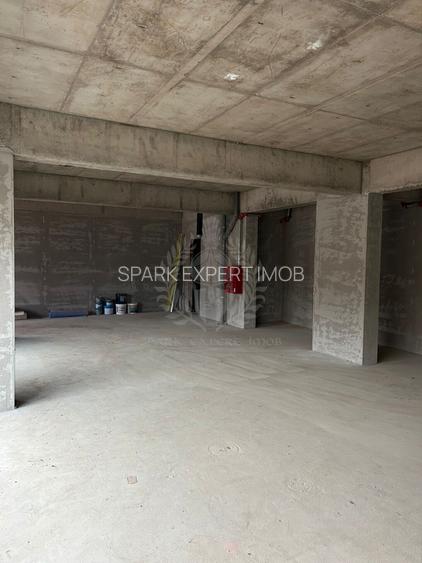 SPATIU COMERCIAL // ALBERT - GRADINILE // 101 MP - 8