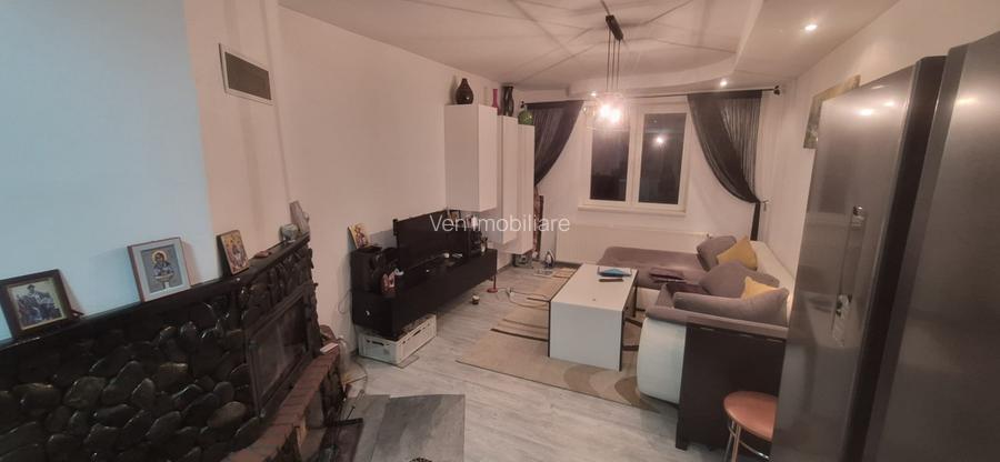 Apartament 3 camere DECOMANDAT, zona TEACA  - 3