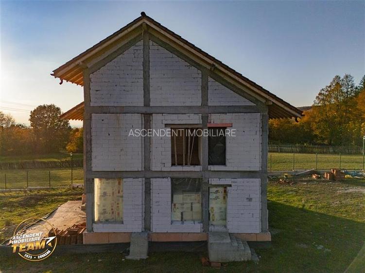 FILM! Vila intr-un peisaj mirific, cu 2.900mp teren, Covasna - 9