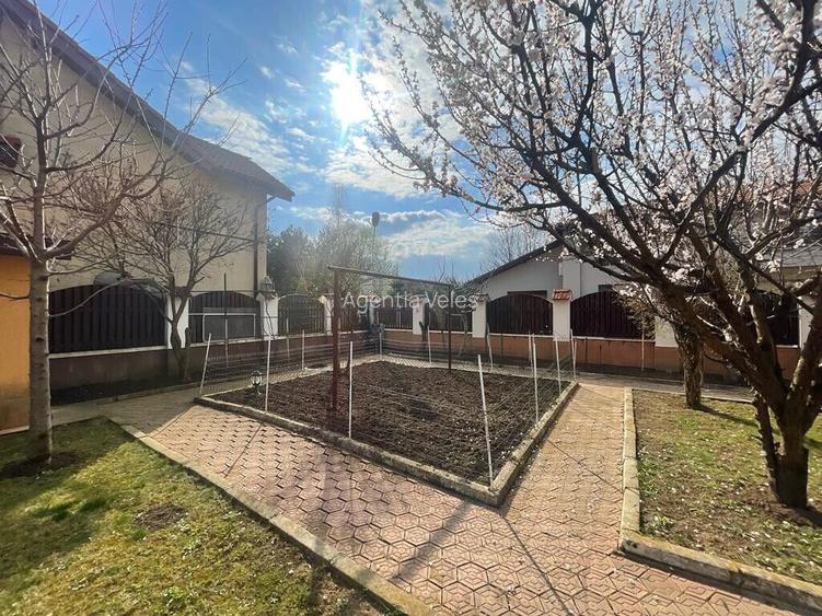 Pipera vila eleganta, spatioasa, garaj, piscina, gradina amenajata - 7