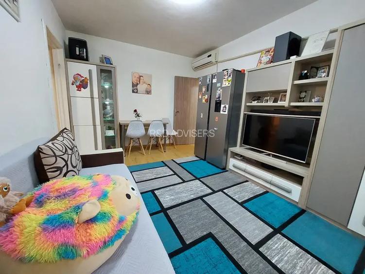 Apartament 3 camere Drumul Taberei - 2
