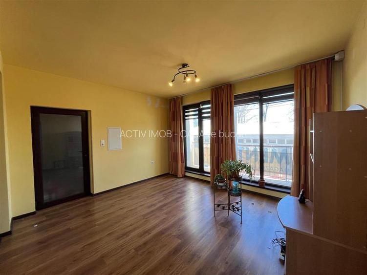 Lugoj,  Vila P+2E+M ,  656 Mp., Construiti, Posibilitate De Investitie, Zona 0 - 5