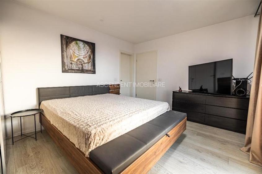 Rafinament urban:terase incantatoare,loc parcare,A Class,Kasper,Coresi,Tractorul - 10