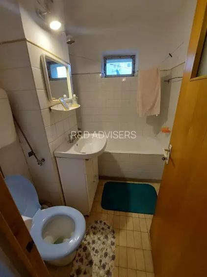 Apartament 3 camere Titulescu, vedere mixta,5 min de Piata Victoriei, - 10