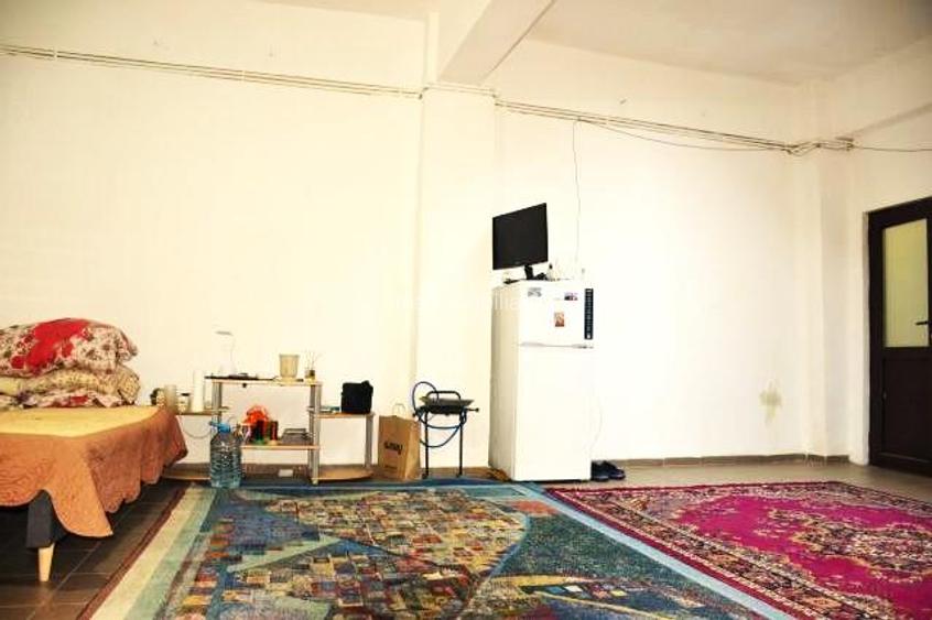 Ocazie! GARSONIERA de vanzare in Voinesti, ultracentral langa Primarie. - 4