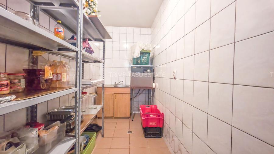 De vânzare – Proprietate comercială tip Restaurant & Salon Evenimente - 35