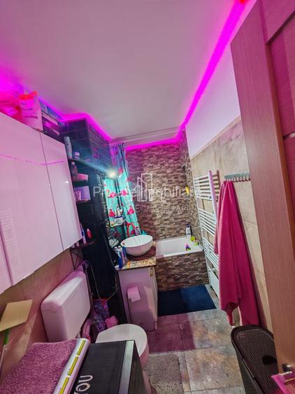 Apartament 2 Camere, De Vanzare, Hol Patrat ,Dambu Pietros - 9