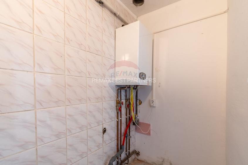 Spatiu de inchiriat Jucu Herghelie, cu toate utilitatile, curent 380V - 8