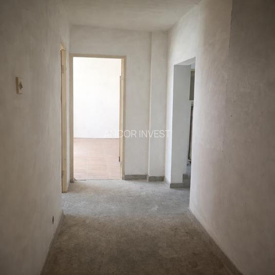 APARTAMENT 3 CAMERE ULTRACENTRAL SLATINA - 2