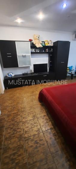 ETAJ 1. Garsoniera , zona Hipodrom-Pietatii. - 4