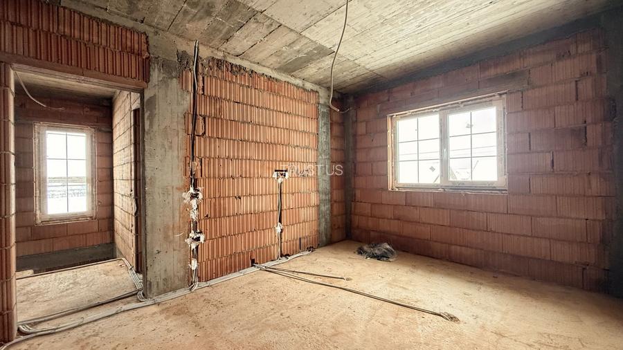 COMISION 0% | Duplex de Vanzare | Despartit de Camera Tehnica | 110mp - 3