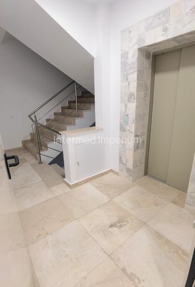 Tomis Plus apartament 2 camere bucatarie separata la cheie etaj 3 - 4