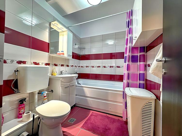 1 Decembrie 1918 - Parcul Teior 2 camere 56 mp decomandat debara 3mp - 7