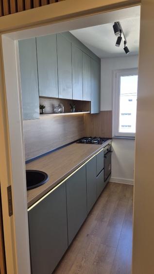 Apartament 3 camere, Colentina 45, complet renovat si utilat
