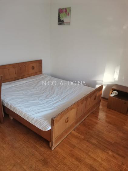 De inchiriat 4 camere decomandat Blv Mircea Voda - 13