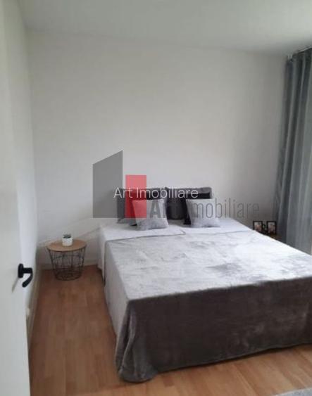 CASA DE VANZARE IN BUSTENI- POIANA TAPULUI - 24