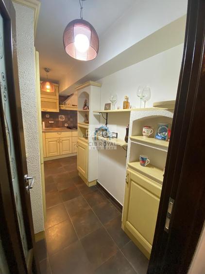 Vând apt. 2 cam. Alba Iulia-Decebal, Bd. Unirii, 1.5 km Piata Unirii, bloc 1997. - 9