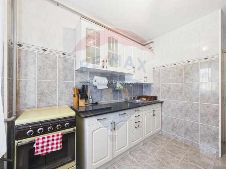 Apartament 3 camere, decomandat de vânzare în zona Aparatorii Patriei - 19