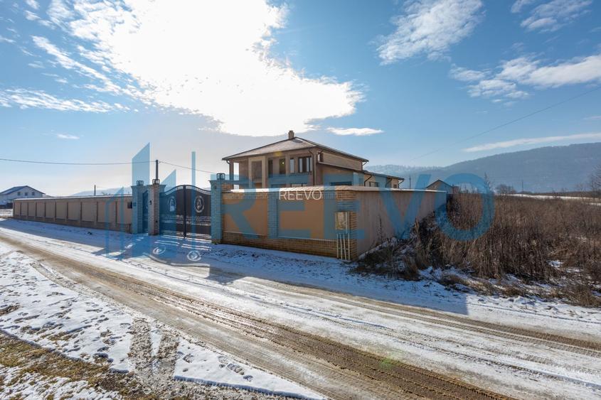 Casă/Vilă 500 mp Dumbrava Roșie, NT - 107