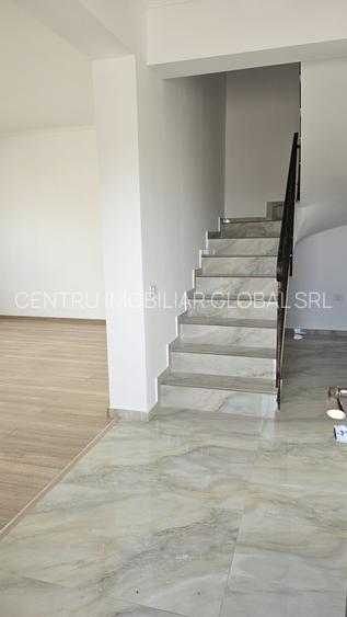 Vilă elegantă cu 4 camere în Prelungirea Ghencea - 26