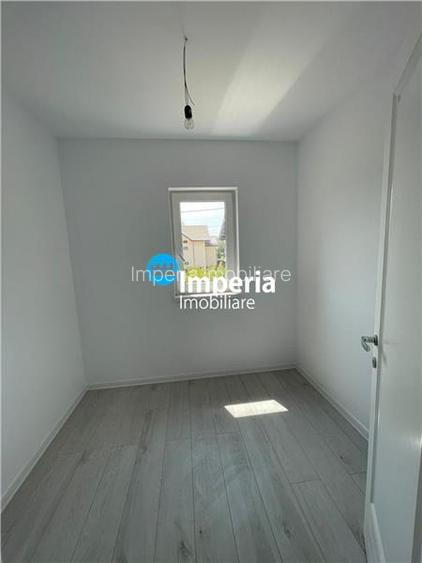 Case single, 110Mp, 4 camere si dressing, zona Rediu - Pacurari - 7
