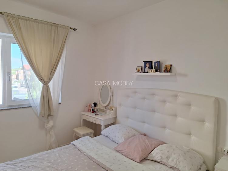 Oportunitate!Apartament de lux,42mp utili plus parcare,117 500euro. - 1