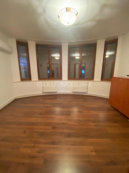 Vila de inchiriat - Ultracentral - 23